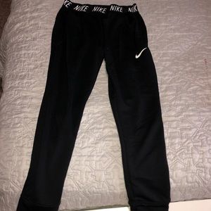 Girls Nike joggers